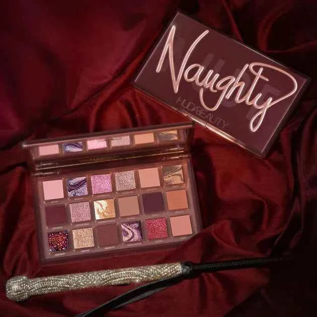 HUDA BEAUTY – Naughty Nude Eyeshadow Palette