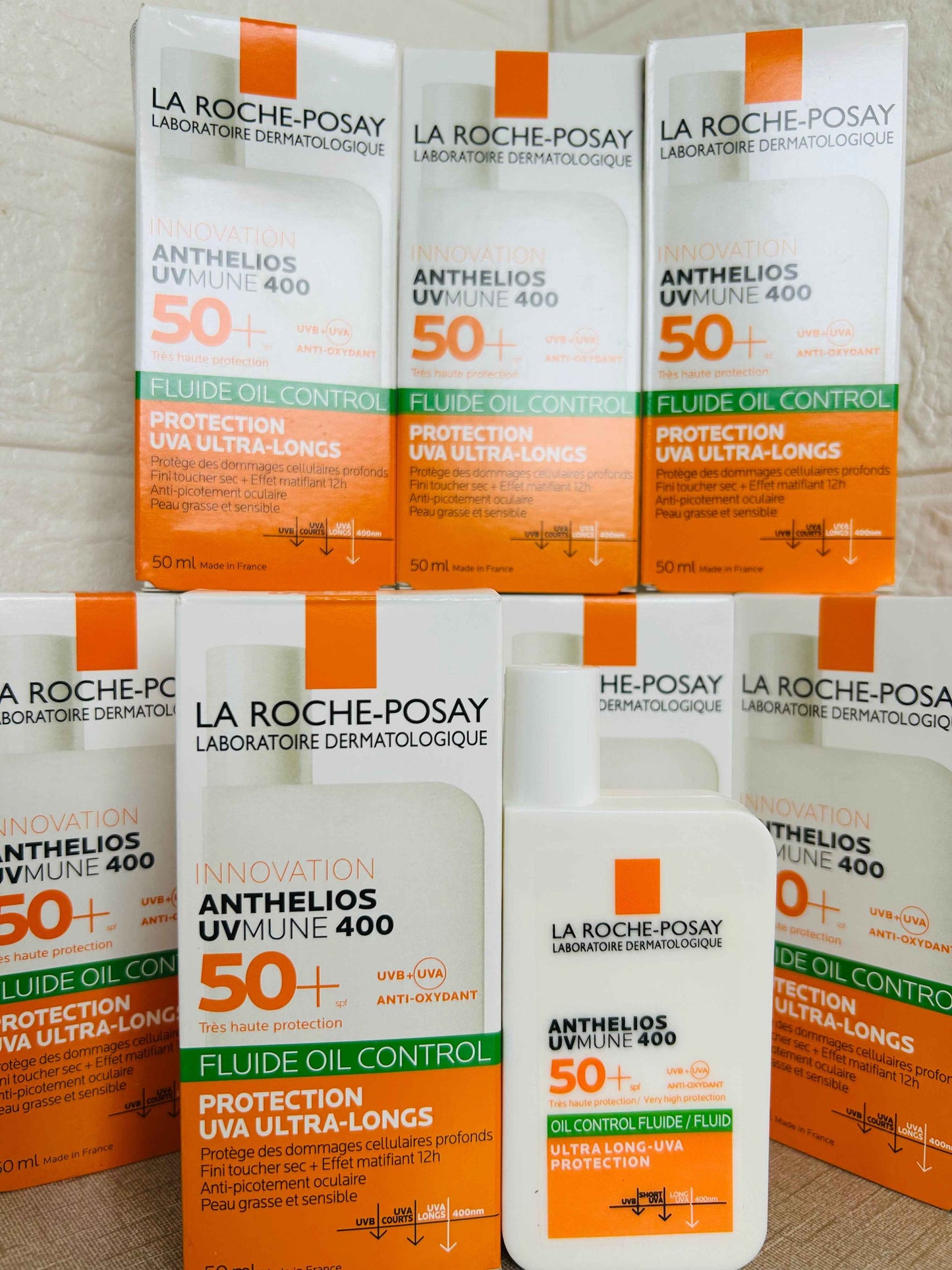 La-Roche-Posay Anthelios Uvmune 400 Oil Control Sunscreen 50 ml