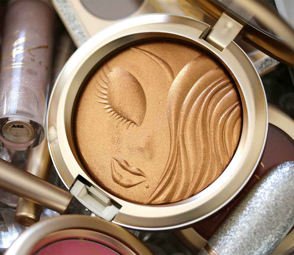 M.A.C Mariah Carey Highlighter