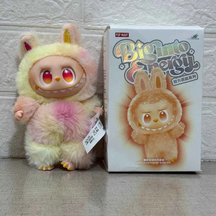 Labubu Pop Mart Collectable Toys - Get a free gift with every labubu!!